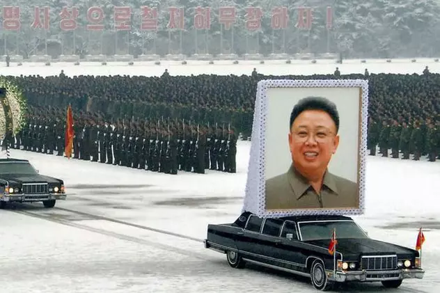 Corpul neînsufleţit al lui Kim Jong-il va fi îmbălsămat şi expus