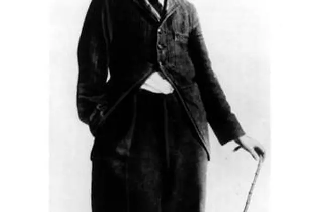 Bastonul lui Charlie Chaplin a fost vândut cu 42.000 de dolari