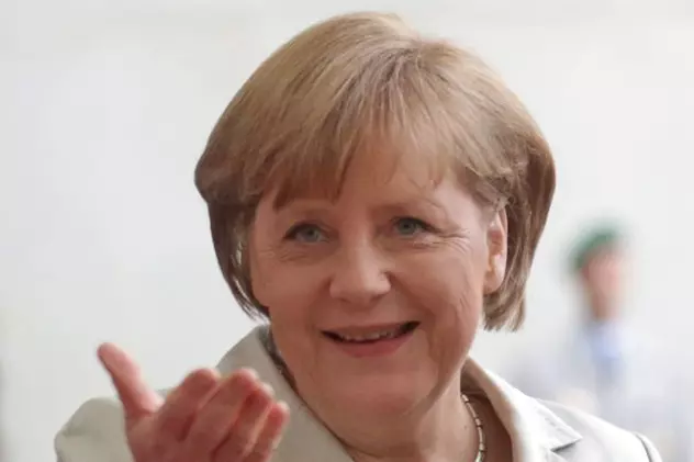 Merkel îi aduce elogii lui Băse: "Preşedintelui României nu i-a fost niciodată frică să se gândească la viitor"