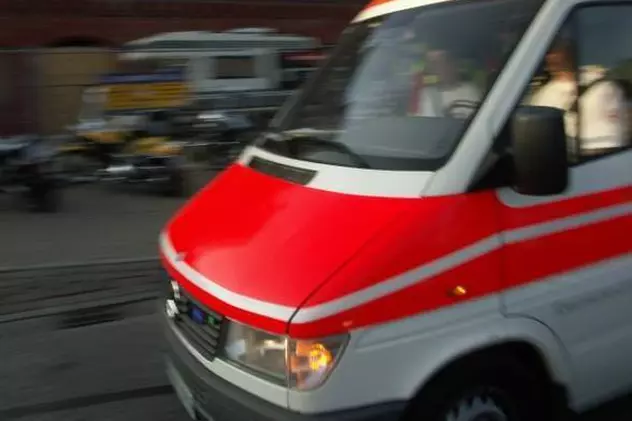 Grav accident rutier la intarea în Sinaia. Cinci autoturisme implicate