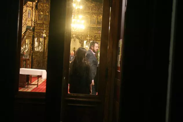EXCLUSIVITATE | Horia Brenciu şi-a creştinat fetiţa! Vezi PRIMELE FOTOGRAFII de la BOTEZ! 
