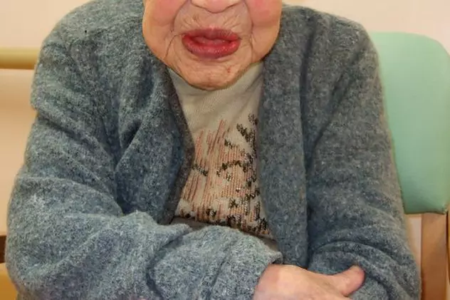 Cea mai bătrână femeie din lume a împlinit azi 115 ani! Uite cum arată!