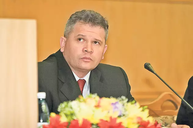 Ilie Botoș, fost procuror general al României, audiat la DNA în dosarul lui Gabriel Oprea privind moartea lui Bogdan Gigină