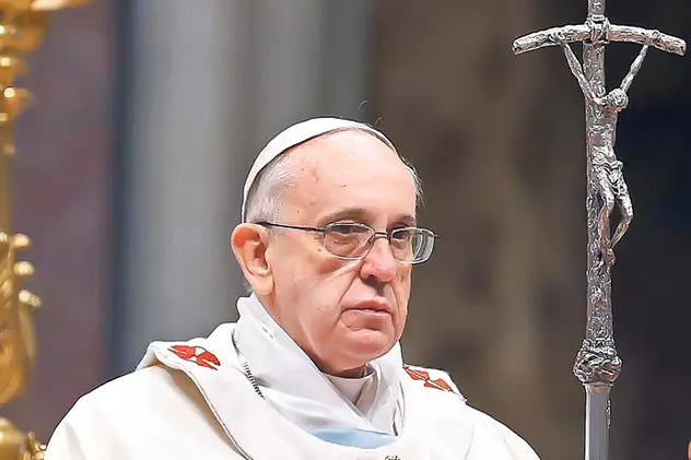Papa Francisc: "Internetul este UN DAR DE LA DUMNEZEU"