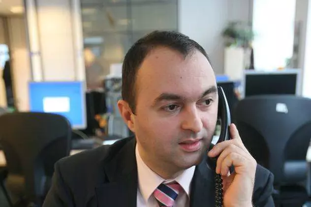 Cristian Adomniţei îi ia locul la şefia PNL lui Relu Fenechiu, după condamnare
