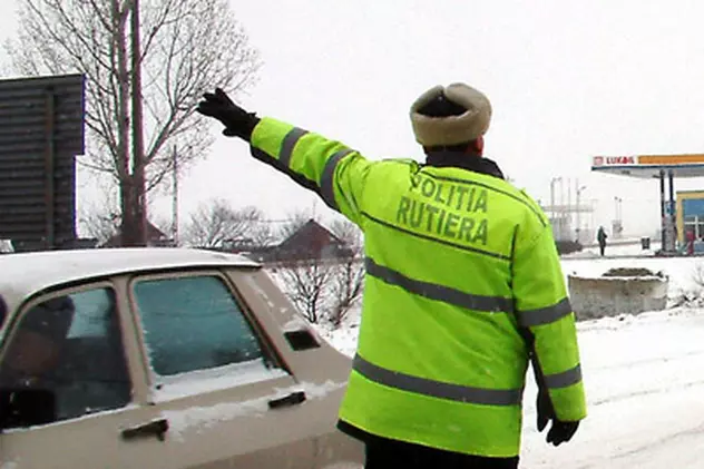 Polițiștii au lăsat 200 de români fără permis auto la finele lui 2017. Oamenii legii au intervenit la 2.600 de cazuri și au constatat 750 de infracțiuni.