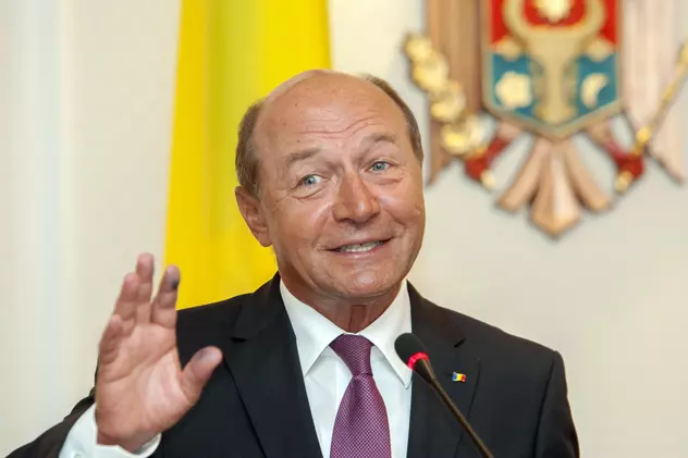 Traian Băsescu, AVERTISMENT DUR pentru Victor Ponta: „Riscă atacarea deciziei la Curtea Constituţională”