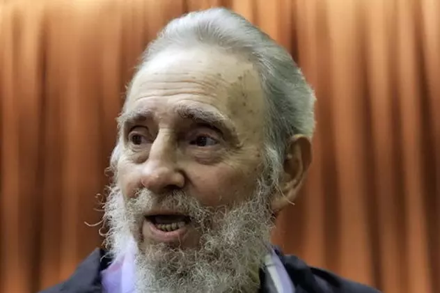Fidel Castro creşte delfini pe o insulă secretă