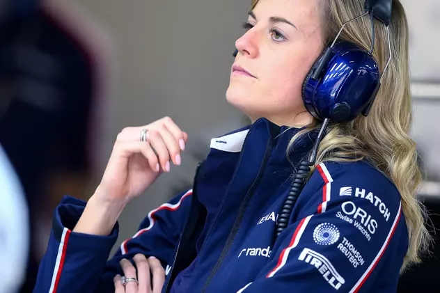 INCREDIBIL! O frumusețe de 31 de ani, în Formula 1! Debutează la Silverstone