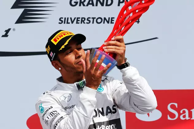 Lewis Hamilton a câştigat Marele Premiu al Marii Britanii. Acesta s-a apropiat de Rosberg la general