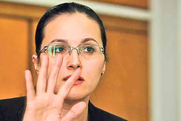 Alina Bica va fi audiată de Comisia SRI din Parlament