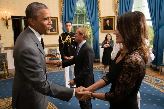 MOMENT ISTORIC / Întâlnire de gradul zero: Barack Obama - Nadia Comăneci! 