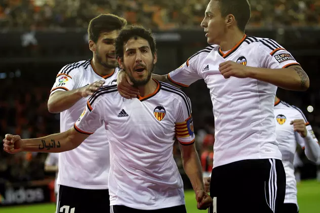 Valencia a învins Almeria și le suflă în ceafă Realului și Barcelonei! / VIDEO