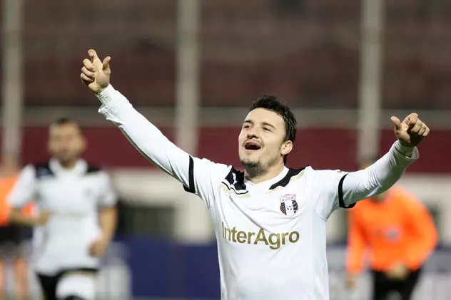 Steaua mai și ratează ținte: Budescu pleacă în Qatar, la Umm Salal, iar Enache rămâne la Astra. Doi jucători, oferte de împrumut în Liga 2