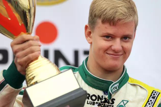Schumacher junior debutează în Formula 4