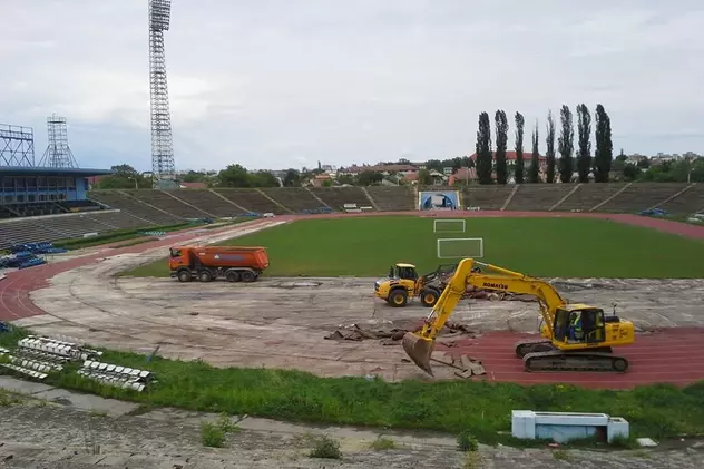Gata, au intrat buldozerele pe legendarul stadion ”Oblemenco”! / GALERIE FOTO