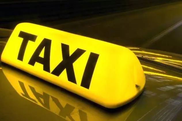 CE A UITAT un client în taxi este cu adevărat INCREDIBIL! Poliția este pe urmele lui
