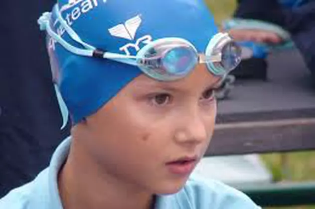 Înotătoarea Claudia Gâdea, aur pentru România la Festivalul Olimpic pentru Tineret