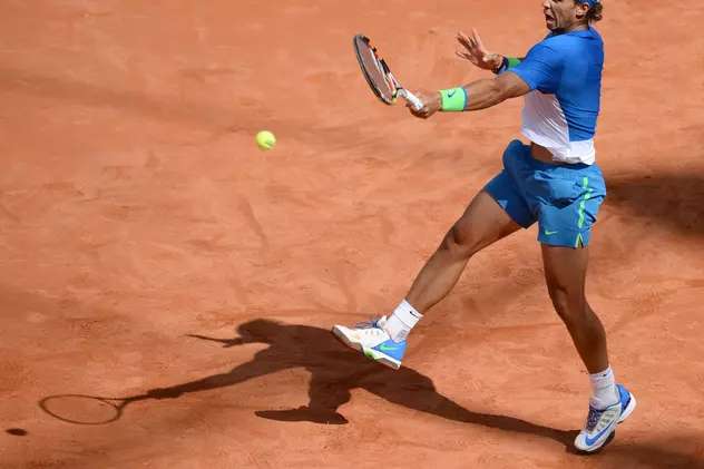 Lui Rafael Nadal i s-a făcut rău la Hamburg!