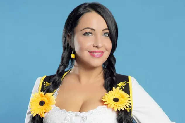 EXCLUSIV | Cântăreața Krystiana a luat o decizie radicală: Își taie sânii