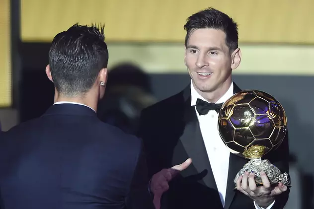 Lionel Messi a câștigat, pentru a cincea oară, Balonul de Aur! ^Cum au votat Iordănescu și Raț în această anchetă / GALERIE FOTO & VIDEO