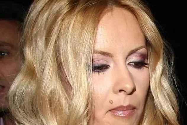 Simona Gherghe a dat cărţile pe faţă! Ce spune despre legea antifumat! "Mă gândeam că s-a terminat"