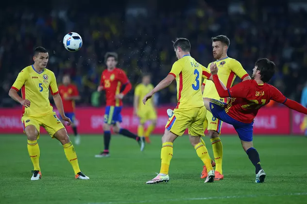 România - Spania 0-0. Speranțe pentru Euro. Tricolorii au dat o replică excelentă campioanei Europei en-titre și au ajuns la 14 meciuri fără înfrângere. Stanciu a fost omul-orchestră al amicalului de pe ”Cluj Arena” / LIVEBLOG&FOTO&VIDEO
