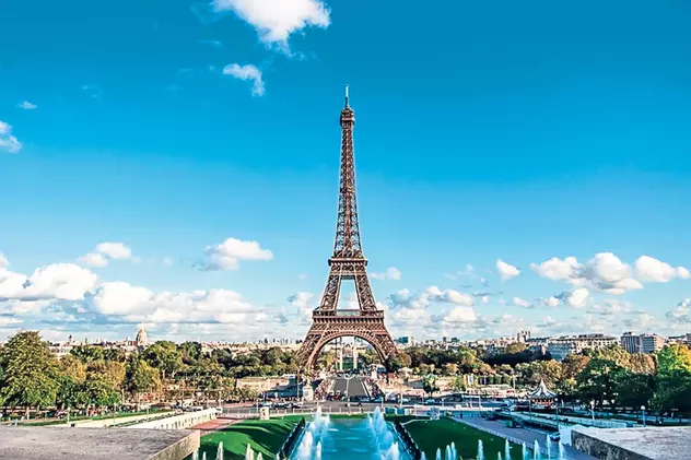 Turnul Eiffel va fi înconjurat de un zid de sticlă antiglonț pentru a limita riscul de atentate