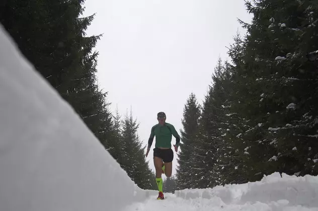 Un bistrițean participă la cel mai greu maraton de pe planetă! Aleargă 566 de kilometri la Polul Nord!