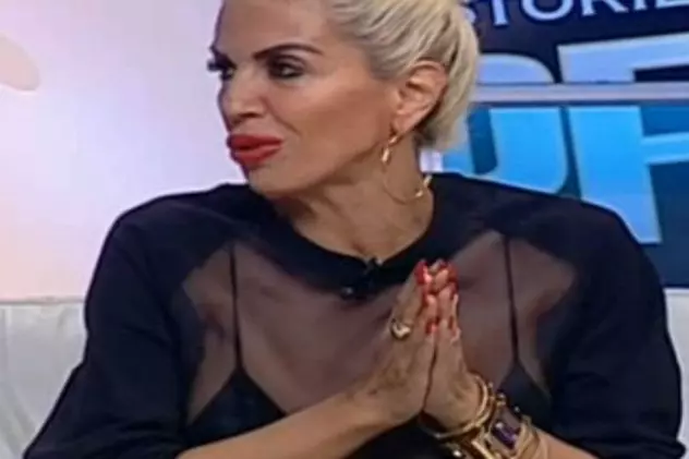 Raluca Bădulescu, decolteu impresionant după ce a slăbit 70 de kilograme şi şi-a pus silicoane. Nu s-a mai afişat niciodată aşa