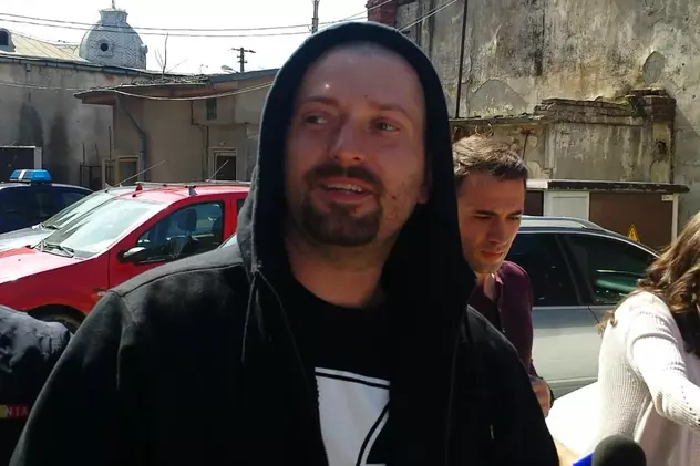 PRIMELE FOTOGRAFII cu Cheloo la DIICOT Ploiești: ”Mă simt ca lupul între oi!”