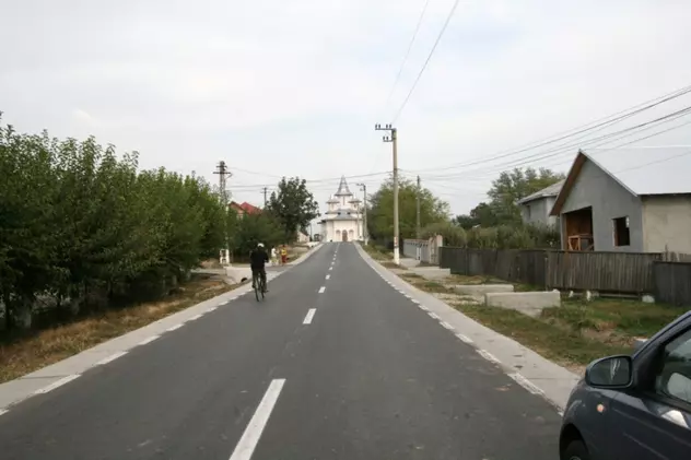 Singurul sat din România cu taxă de drum! Cât costa să intri în Umbrăreşti!