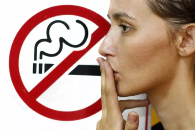 Primul local amendat în Bucureşti de când s-a introdus legea anti-fumat