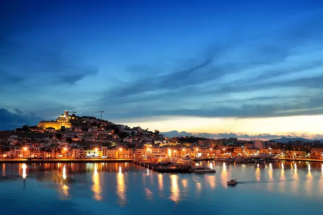 Amendă de 300.000 de euro în Spania pentru Airbnb. Ibiza