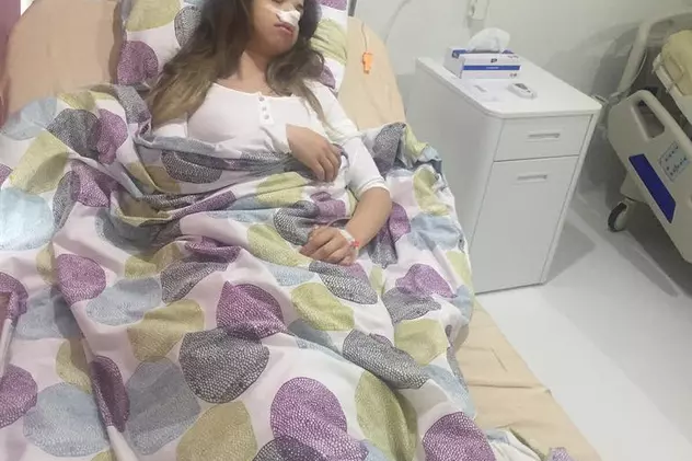 Barbie de România, desfigurată după operaţia la nas! Imagini de pe patul de spital!