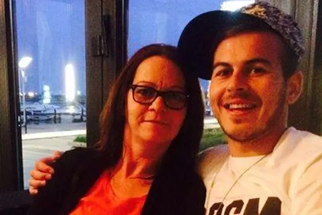 Mama lui Denis Alibec radiază de fericire. Ce mesaje a postat pe Facebook