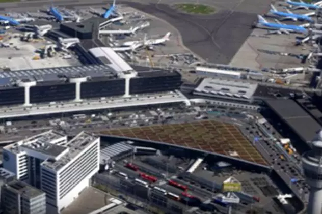 Evacuarea aeroportului din Amsterdam, provocată de un polonez fără adăpost