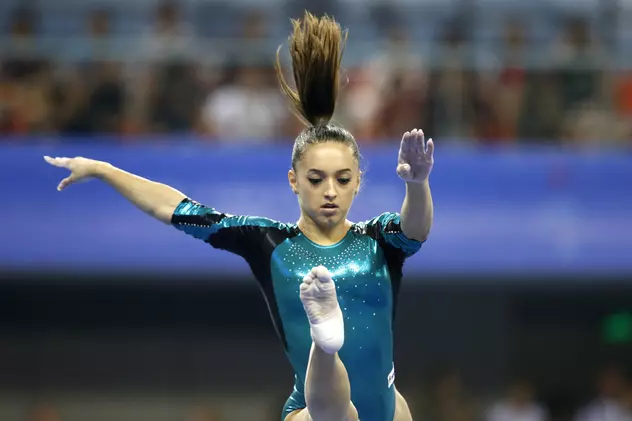 Larisa Iordache și-a adus miere de la București ca