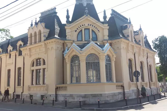 Muzeul Ceasului din Ploiești, redeschis după trei ani