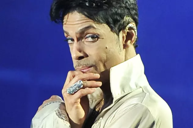 Singurul fiu biologic al regretatului artist Prince ar fi un pușcăriaș! Acesta a cerut să i se facă testul ADN|FOTO