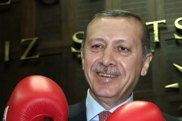 Erdogan ameninta UE ca deschide frotnierele pentru migranti