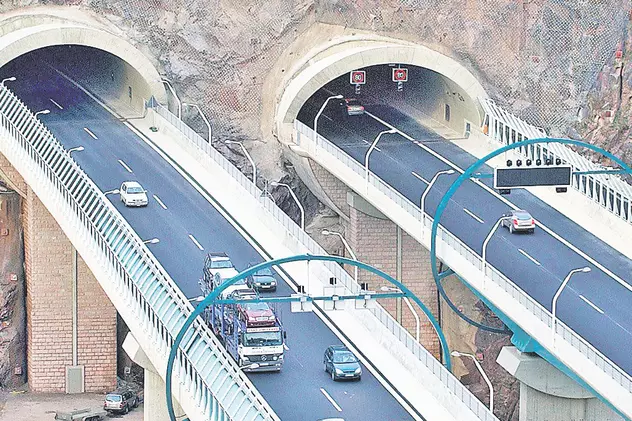 Autostrada Sibiu – Pitești va avea tuneluri spectaculoase!
