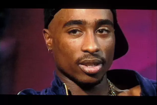 ”Tupac trăiește!” O nouă fotografie cu acesta a isterizat rețelele de socializare. Fanii sunt în extaz