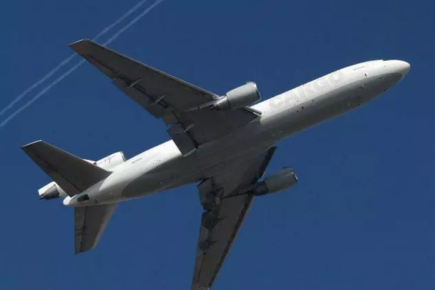 Un avion de pasageri a fost evacuat la Geneva, în urma unei alerte cu bombă