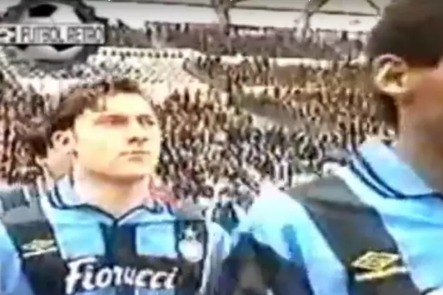 Totti (în spate), în urma legendarului Aldair, a purtat tricoul lui Inter Milano