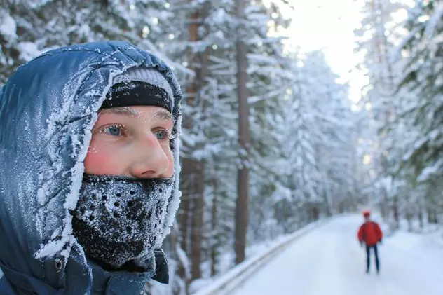 15 măsuri recomandate de specialiști, pentru a face față frigului. Urmează temperaturi extrem de scăzute în România