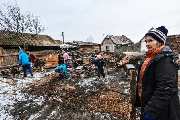 O familie din Sibiu a rămas pe drumuri, în prag de sărbători