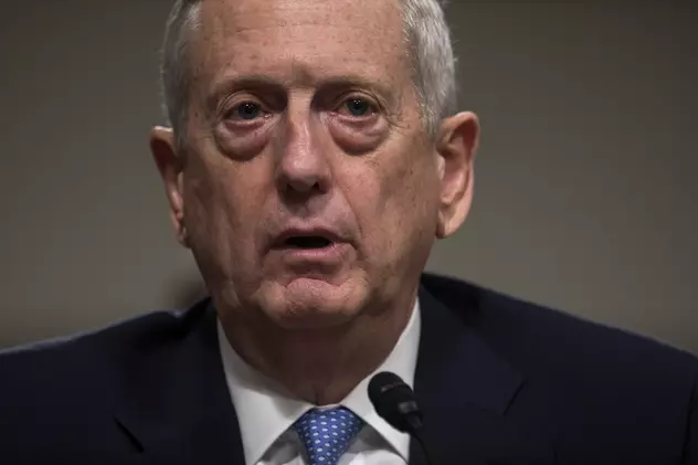 Șeful Pentagonului a somat statele membre NATO să mărească cheltuielile pentru apărare