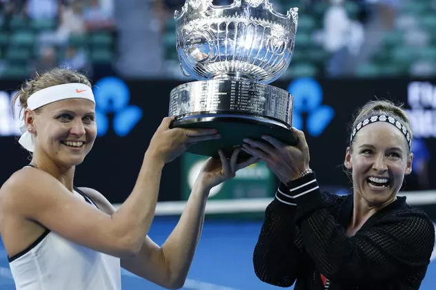 Safarova și Mattek-Sands au cucerit trofeul la dublu feminin, la Australian Open