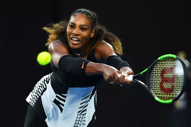 Serena Williams a câștigat Australian Open, după ce și-a bătut sora, Venus, în finală
